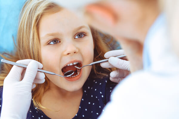 Tandläkare – lätt att få tid i Bromma